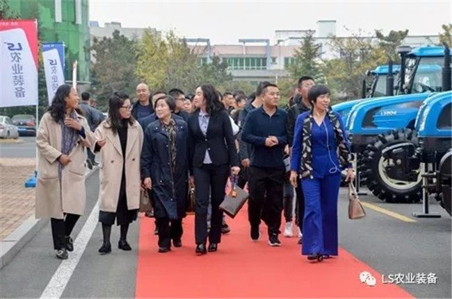 LS乐星农业装备经销商商务年会圆满召开